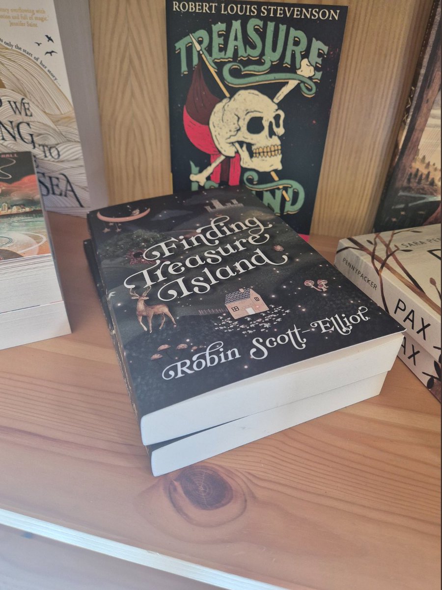 When dreams come true! As I was writing Finding Treasure Island the dream was to one day see it in a bookshop alongside Robert Louis Stevenson… thank you Ginger & Pickles in Edinburgh (& @scattyscribbler for the pic)