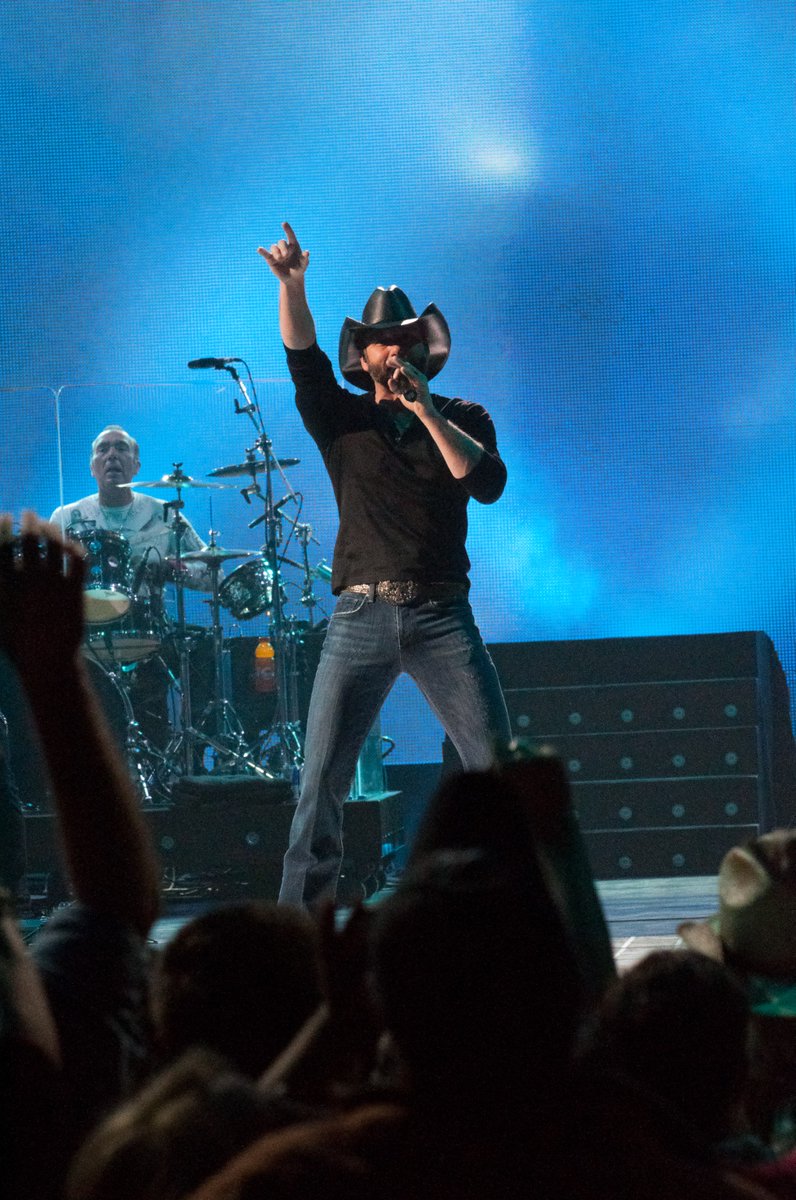 Get ready for a boot-stomping good time! @TheTimMcGraw is bringing his Standing Room Only Tour to Rupp Arena on Sat., June 15th! 🤠 With tickets starting at just $39.50, there's no excuse to miss out on this epic night of country music magic! 🎶🎸 🎟️: ticketmaster.com/event/16005EFA…