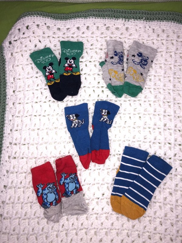 5x Disney Socks I’m selling on @VintedUK. Size 0-2 Baby (3-6m) for £2 vinted.fr/items/44229964…