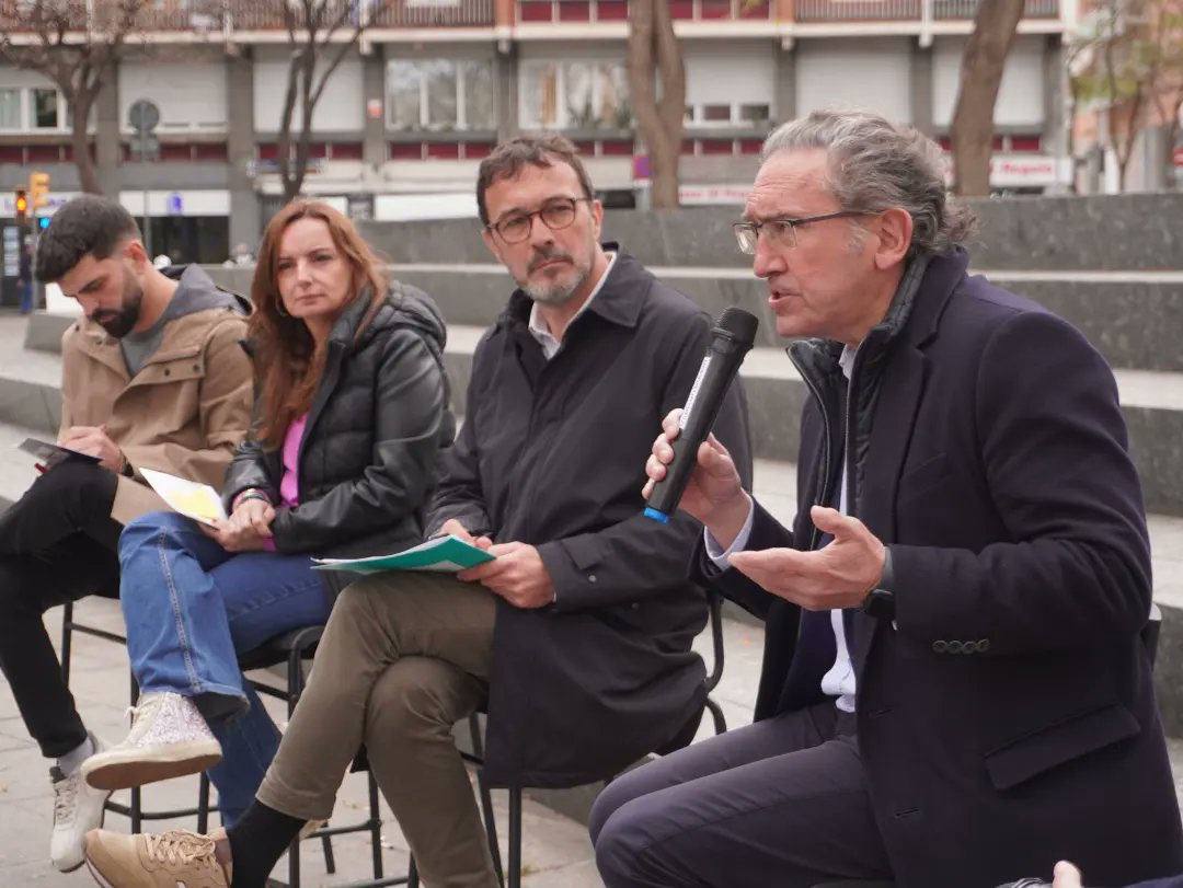 laiadcampmajo's tweet image. Des de #NouBarris amb el president @KRLS. 
Parlem de Catalunya, bon govern, tecnologia i economia.