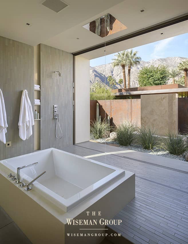 Exquisite modern desert home captivates in Palm Springs onekindesign.com/2016/06/19/mod…