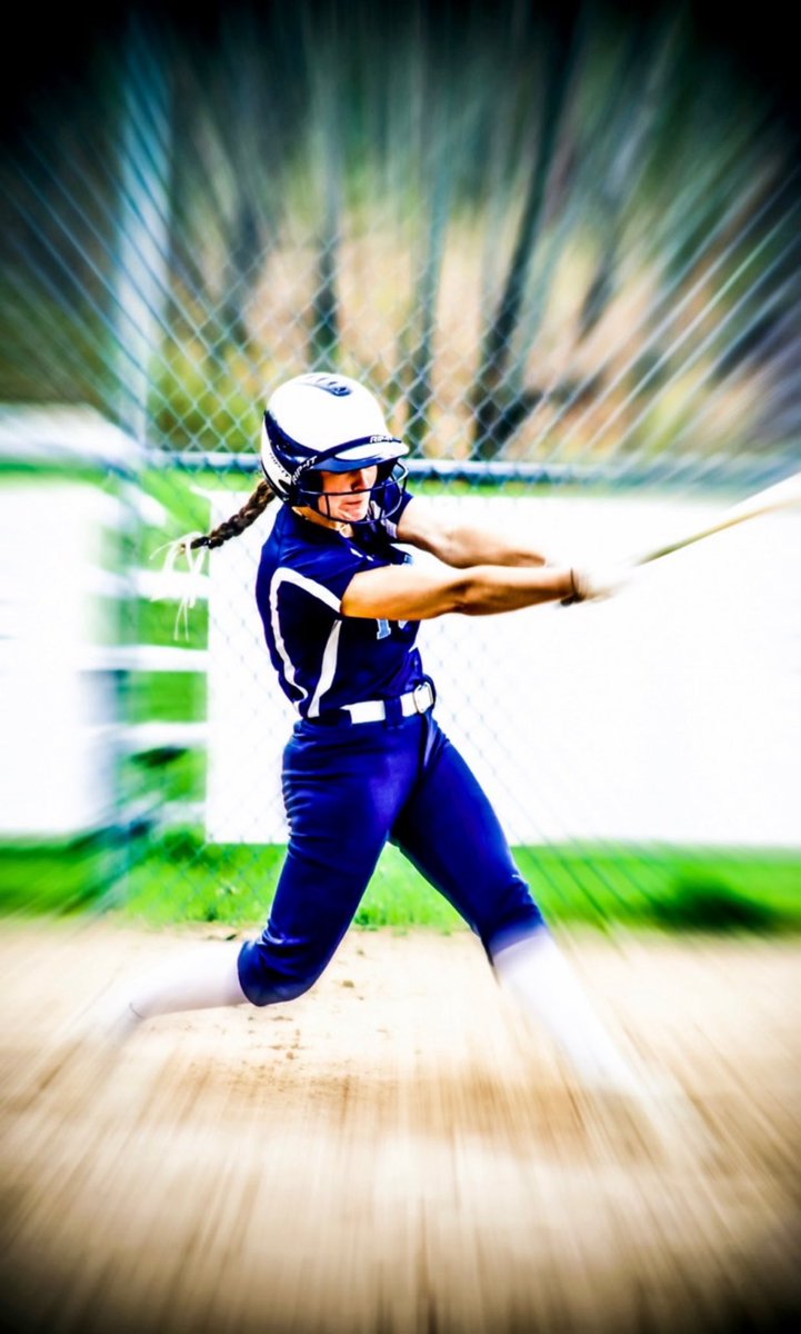 York 8 Fryeburg Academy 2 Fr. Sarah Orso struck out 4 and pitched a no-hitter as York improved to 3-0 Maddie Fitzgerald had 4 hits and an RBI for the Wildcats, while McKayla Kortes and Lindsay Rivers both had 2hits and 2 RBI. Ava Brent had two hits @EasternMESports @YHSBoosters