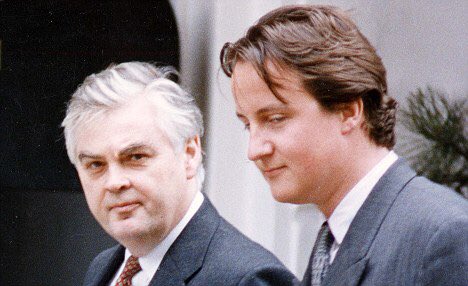 Anyone remember Black Wednesday September 1992 when these 2 wrecked the UK economy and interest rates went to 15.8% and the IMF had to stablise the Pound #torychaos