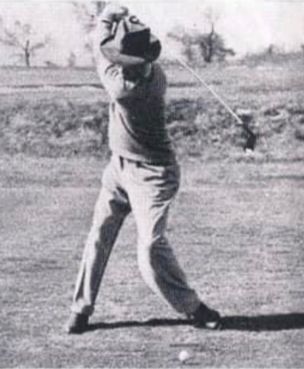 A bit of #GolfHistory Trivia: 

Who is this? 

Check out that turn & that beautiful elongated swing!!!

#GolfHistory