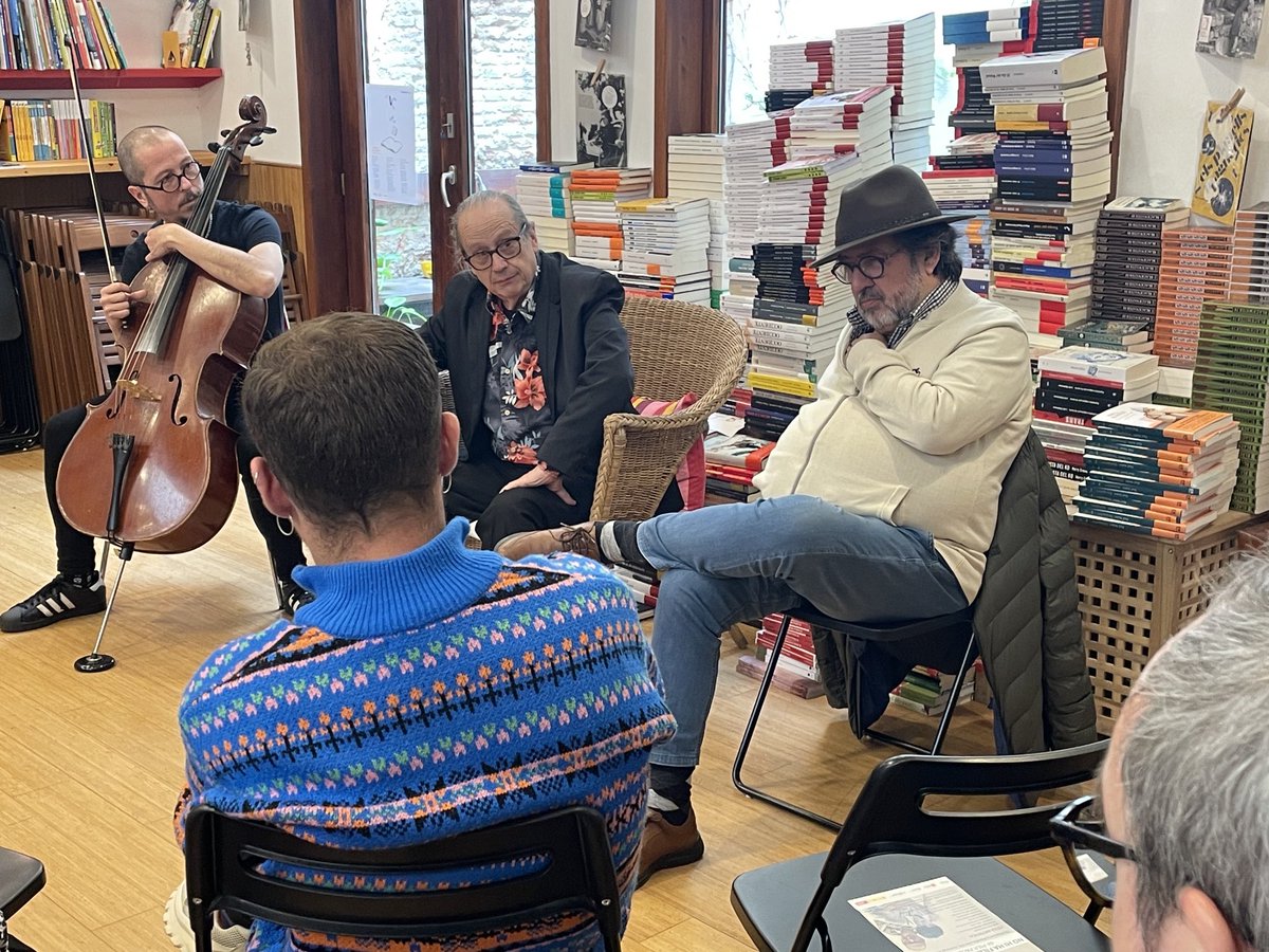 Avui hem fet una lectura dramatitzada de #NoHiHaFillsInnocents a la ⁦@DocumentaBCN⁩ 

⁦@loriolgenis⁩ ⁦@paudenut⁩ ⁦⁦@JMparcerisa⁩ i #JoanCasasFuster

Ja sabeu a partit del 7 de maig a la ⁦@SalaAtrium⁩ 

atrium.cat/ca/programacio…