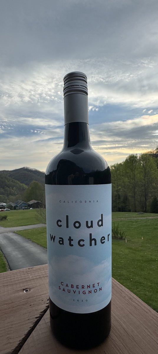 Ok, what does a meteorologist drink when he is sitting on the mountain porch watching #clouds ??   @foxweather @spann ⁦@NWSMorristown⁩