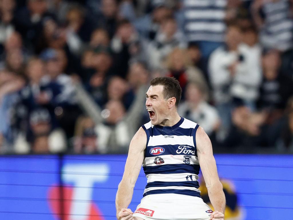 'Cameron is 31 and unlikely to emulate Buddy Franklin’s feat of joining the illustrious 1000-goal club. But could you really rule anything out when it comes to this remarkable football club?' @SamLandsberger's must-read analysis on Geelong: bit.ly/3xVmuMe