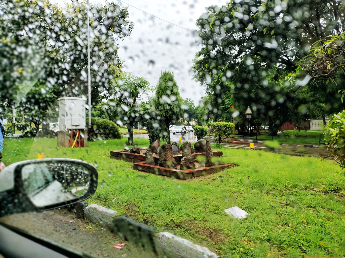 AwesomeChd's tweet photo. Mausam Kuch to Keh Raha Hai....๐บ๐บ
๐๐ #weekand #weekendvibes #chandigarh https://t.co/CjSNK52INz