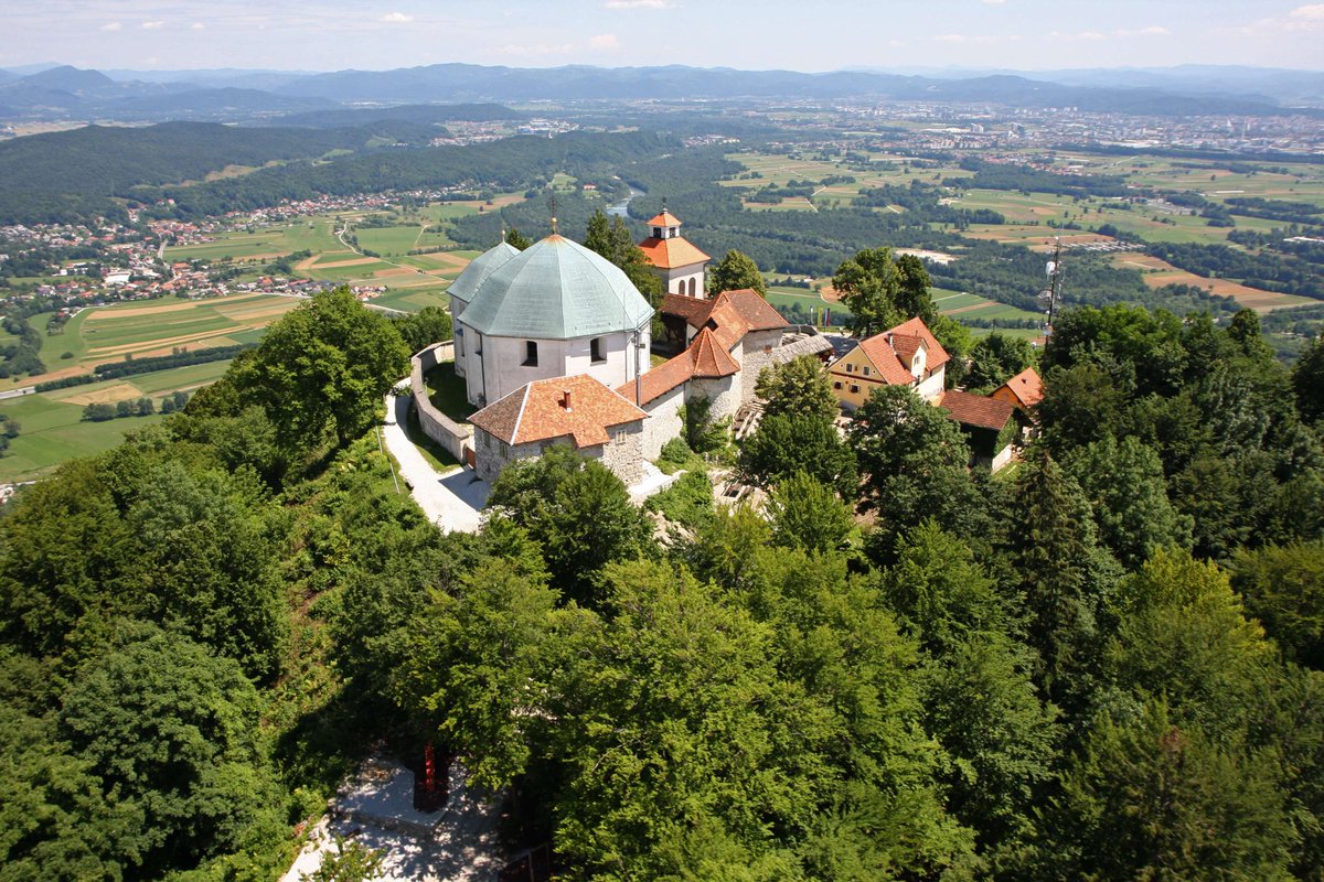 The ascent to Šmarna Gora hill will get your heart pumping. 😉 Of course you will get rewarded with the view. 🏔️ 📸 Dunja Wedam #visitljubljana #ljubljana