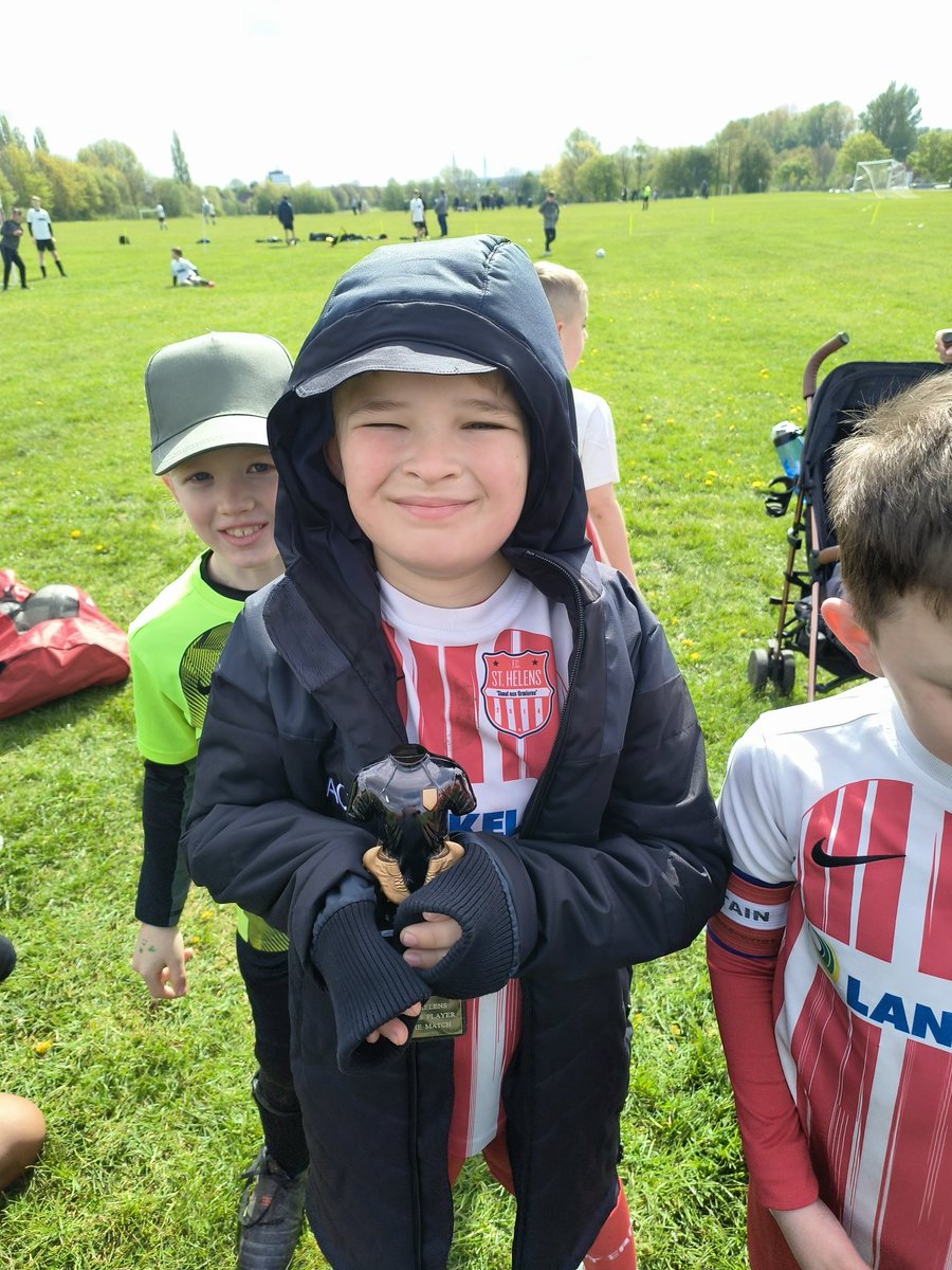 Aiden was coaches MOTM for great runs and being vocal
@fcsthelens 
@fcsthelenswomen