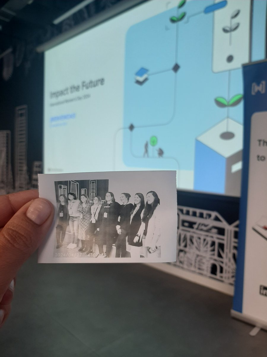 Foto de ponentes analógica! 😍#IWDMADRID24