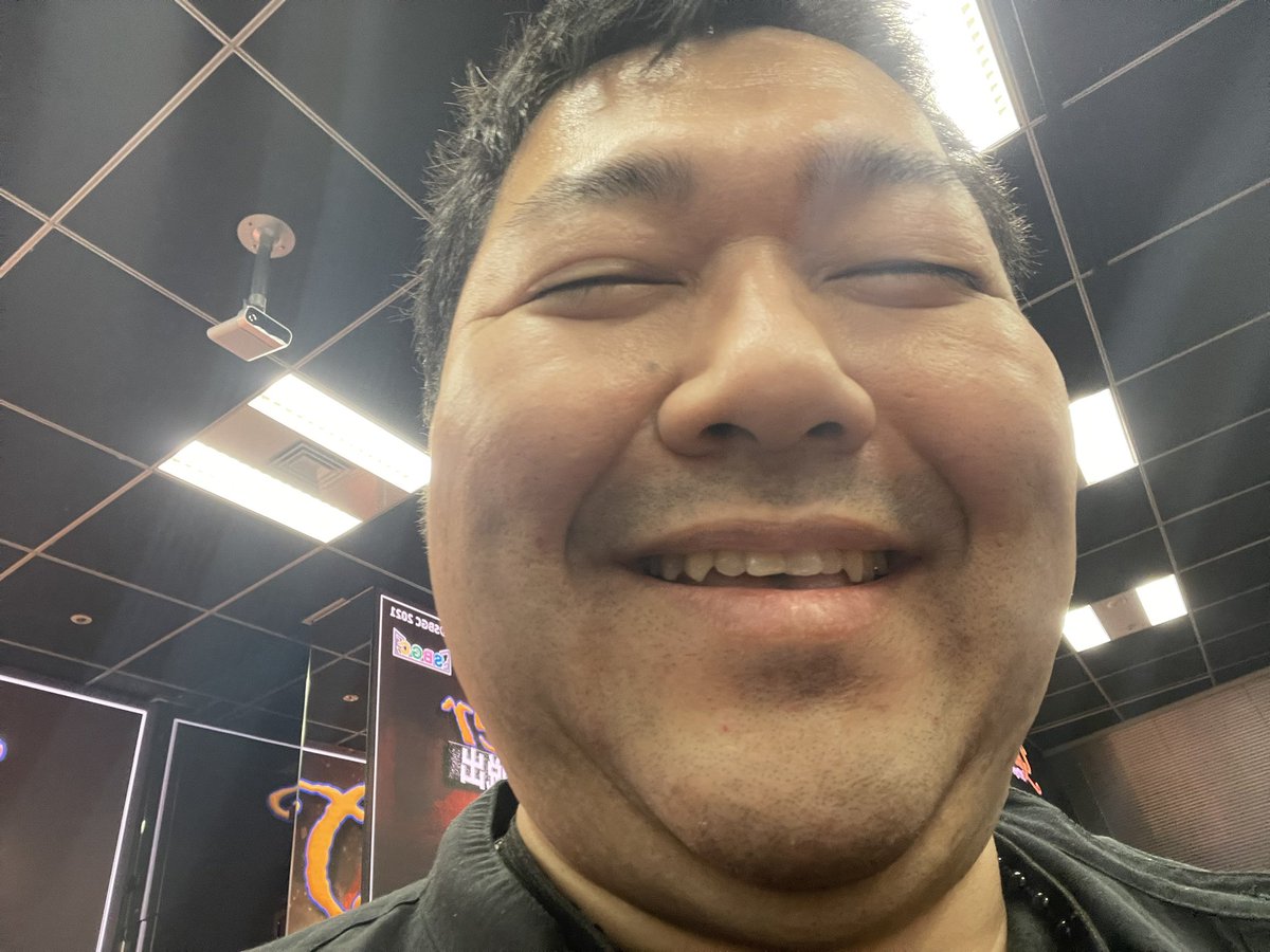 kyacoro128mi's tweet image. 14:00　ゴールドランク🥇
同卓の皆が策略家でした！
このボドゲ知らなかったから一回ちゃんとやりたいなー
何か見たことある人いっぱい回だった笑
うっかりあのペアに挨拶しそこねた・・

スタッフさんら、変なお願い聞いてくれてありがとうございました😍
#SBGC 
#クアックサルバー