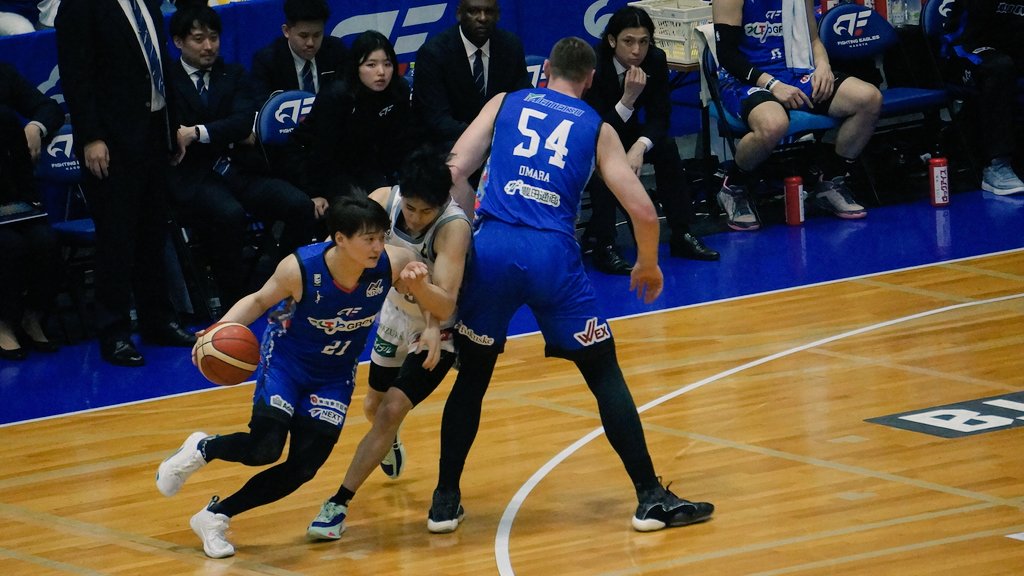 🏀FE名古屋 ホーム最終節 京都戦 GAME1  今季ラスト観戦 シビレるゲームでした🔥
逆転リードされ重ーい空気になったところ 自ら打開してビッグラン 勝利を掴んだ4ピリはお見事👏 
#うめざわ さんの相馬選手コラボ プロテイン大福✨
#FEgirls #ファイティングイーグルス名古屋