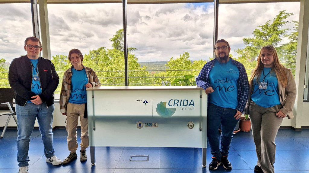 Finalizan las #puertasabiertas #ETSIAE. Gracias a todos los jóvenes y sus familias por dedicar su tiempo a visitarnos. ¡Os esperamos!
Gracias también a los voluntarios, estudiantes, representantes de asociaciones y <a href="/DelegacionAero/">Delegación de Alumnos de la ETSIAE</a> que nos han acompañado y ayudado en esta jornada.