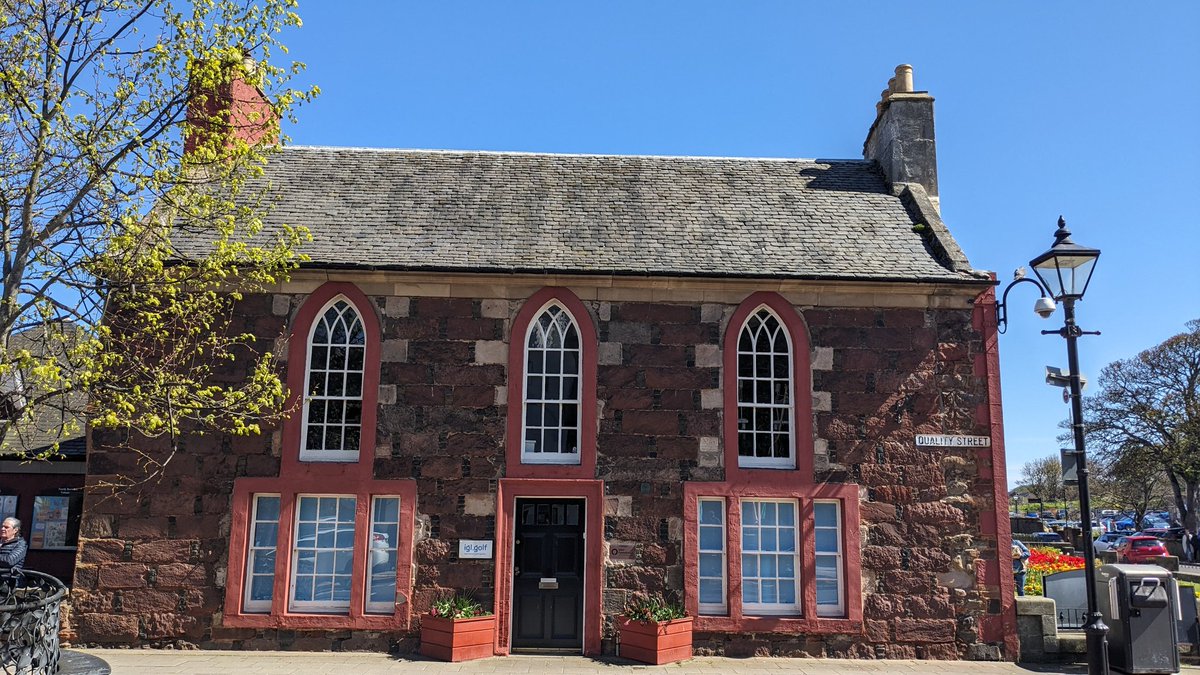 The old registry office in North Berwick where in 2008, after an appropriate period of public advertisement, it was determined that no local objected to the nearby outdoor marriage of two random Londoners they'd never heard of - have a certificate somewhere to prove it