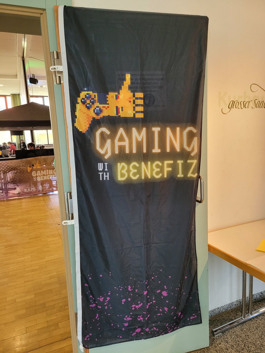 Bischofsgrün, 1.900 Einwohner, E-Sport und Gaming Event im Kurhaus.

Organisiert von der örtlichen Jugendarbeit und unterstützt von lokalen Organisationen wie @esportubt, findet hier heute Gaming with Benefiz statt!

Gern einschalten und helfen:
twitch.tv/hannsseidelsti…