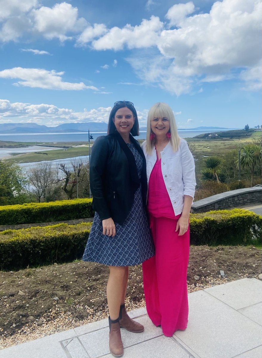Fantastic to meet with ⁦⁦@SusanHayes_⁩ in Mayo ⁦@MayoNorth⁩ lots of chatting and sunshine too! ⁦@CarlowWeather⁩ #positiveeconomics