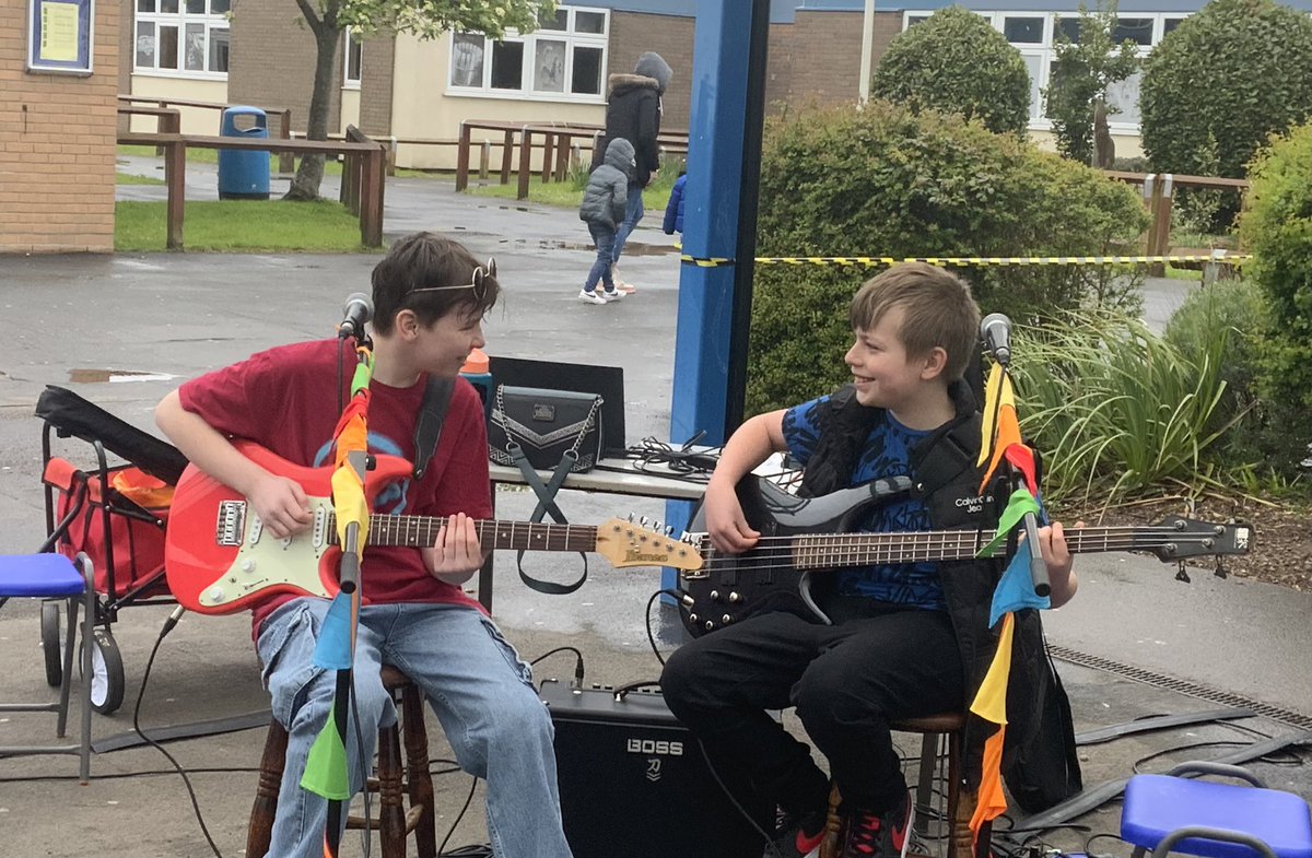 Brilliant morning at WCSA family breakfast. Thank you to all the performers who braved the cold to play. You are all awesome! <a href="/WorleCSA/">WCSA</a>