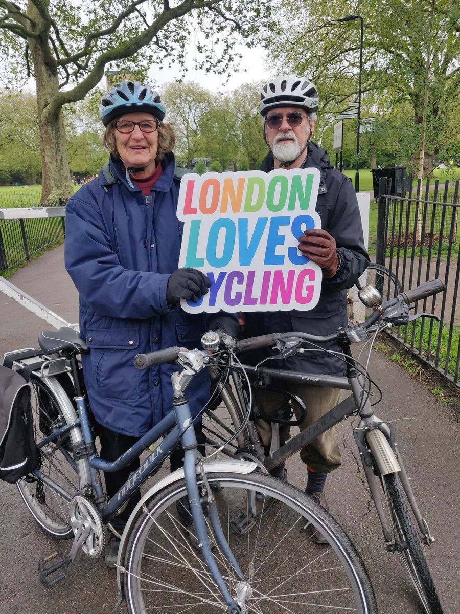 Who loves cycling? #LondonLovesCycling!