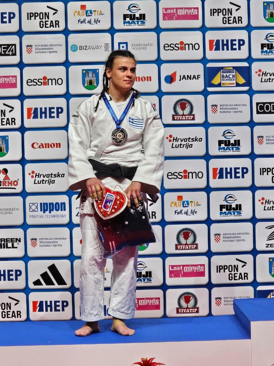 VroutsisGiannis's tweet photo. Βάθρο και 🥈για την Ελισάβετ Τελτσίδου στο Ευρωπαϊκό πρωτάθλημα Τζούντο του Ζάγκρεμπ 👏
Αξίζουν 1️⃣0️⃣0️⃣0️⃣ μπράβο σε εκείνη &amp; στον εθνικό προπονητή μας, Νίκο Ηλιάδη για τη μεγάλη διάκριση! 
Καλή επιτυχία 🔜 #RoadtoParis2024 🇬🇷🇬🇷🇬🇷 https://t.co/8E9ZYKydsg