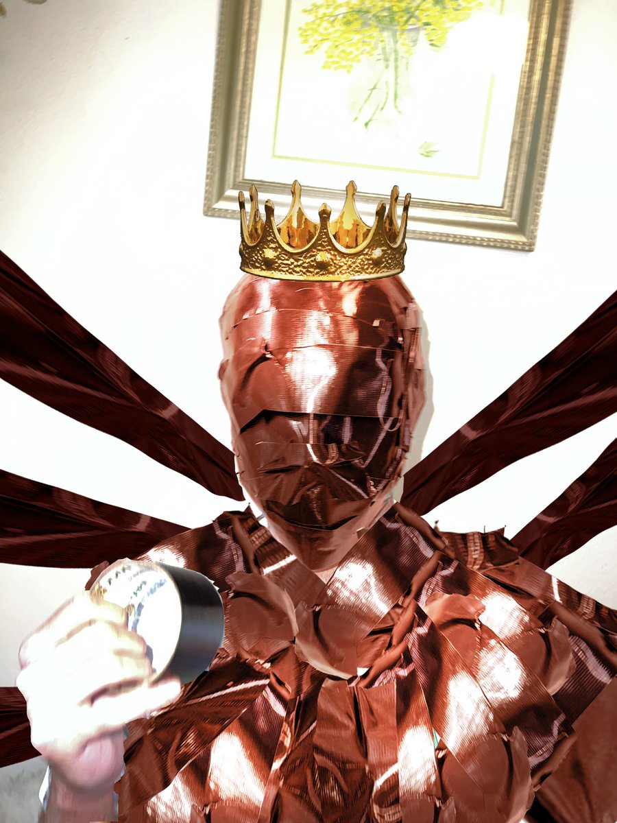 cal_maxys's tweet photo. I AM BOUND TO REIGN ALONE ATOP THIS SOLITARY THRONE... https://t.co/8un4nxqUcw