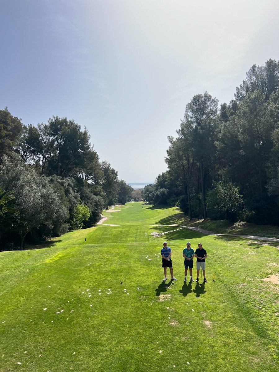 Golfers... Can you name the course #TeamYGT are standing on here? ⛳ (HINT: 🇪🇸)

Answer: ow.ly/nMHO50RoWMN