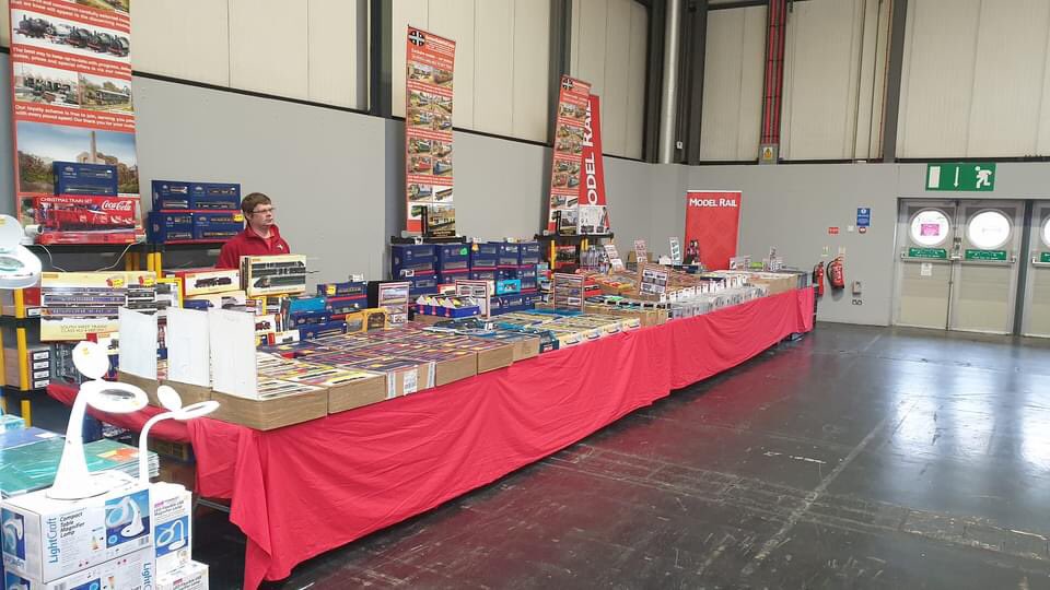 Model World Live @KeyModelWorld @Hornbymag opening soon, come and see us at Stand A37, turn left from the main entrance, try and avoid temptation on Squires stand beside us and we are next along!