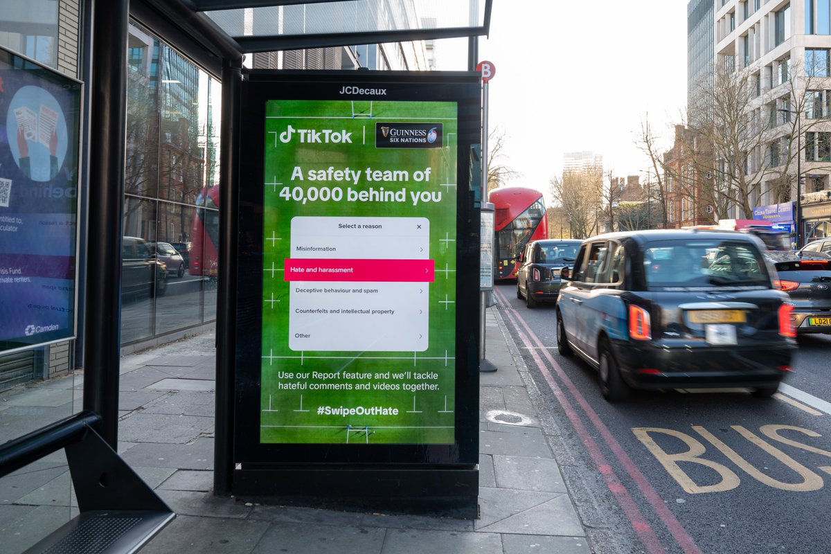 'A safety team of 40,000 behind you' . @tiktok_uk . @JCDecaux_UK . #ooh #outofhome #advertising #oohmedia #oohadvertising #advertisingphotography #swipeouthate #London