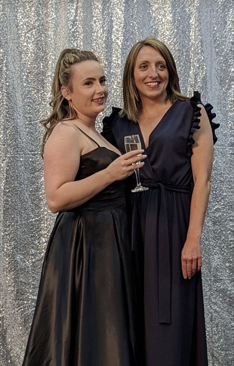 Happy, Happy Birthday to my beautiful friend! Absolutely gorgeous both inside and out! Have a fabulous day! Love you lots🥰🎁🎂🎈🍹🥳😘