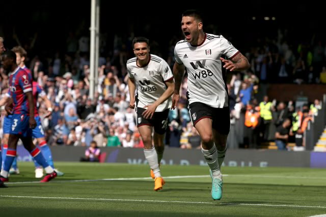 UP
THE
FULHAM
🤍🖤

#ffc #coyw