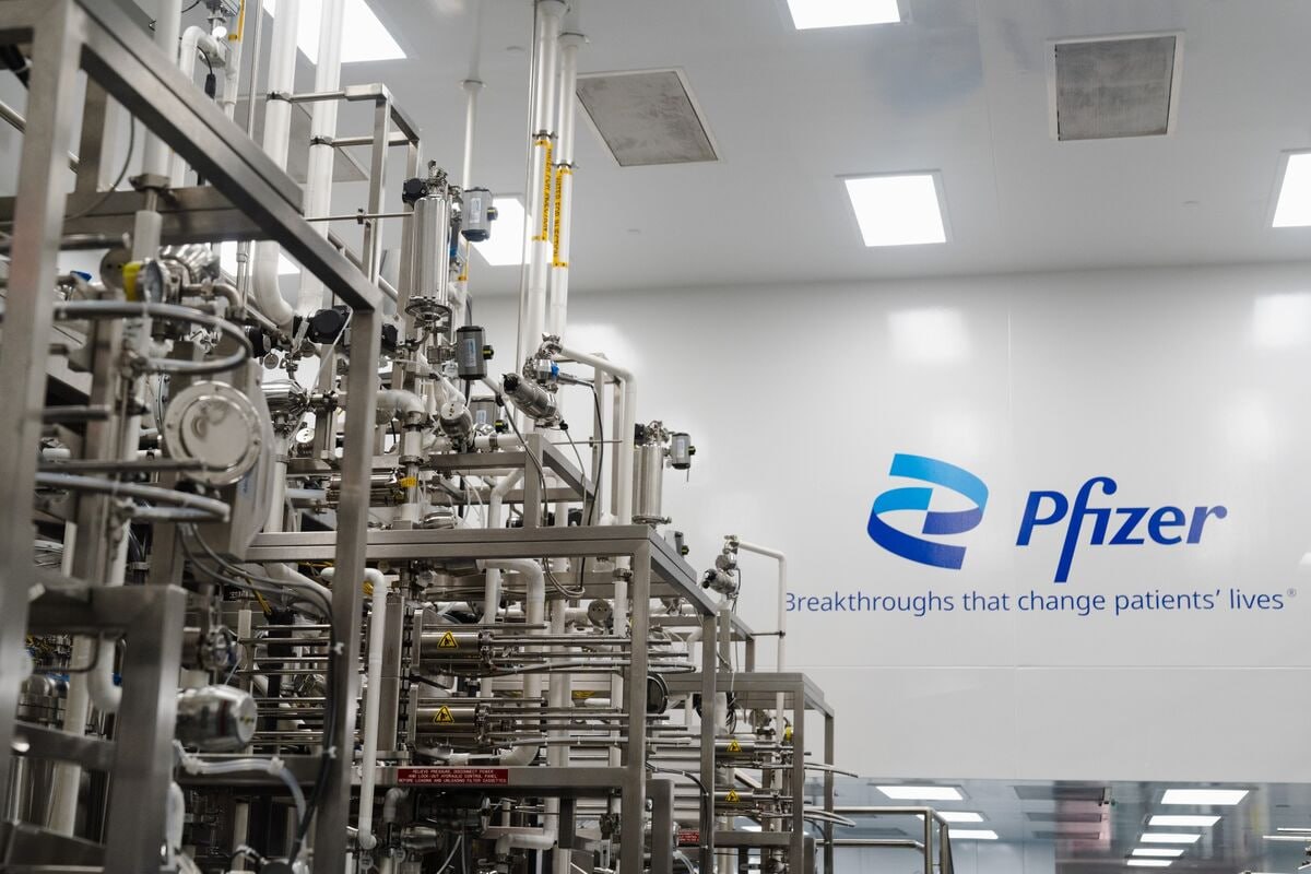 Pfizer’s first gene therapy approved in US

Pharmaceutical giant Pfizer won US approval for its first gene therapy, expanding into a field of medicine that has proved to be a challenging business. 

Well, the second after the mRNA Vaccines...

Read on in the comments...