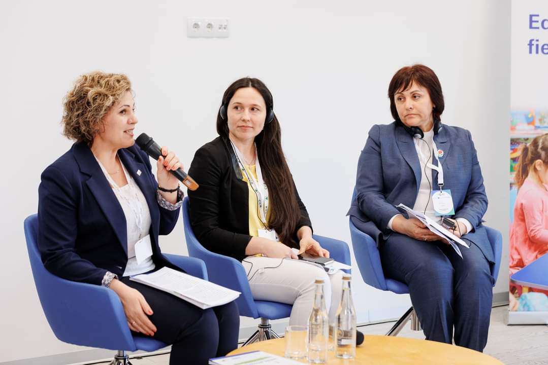 #EducationWeek: On the roundtable organized by #UNICEF, partners, educators, and parents came together to exchange best practices and address challenges in ensuring a safe, inclusive learning environment for 🇺🇦 children. Together, we empower education in Moldova & beyond!