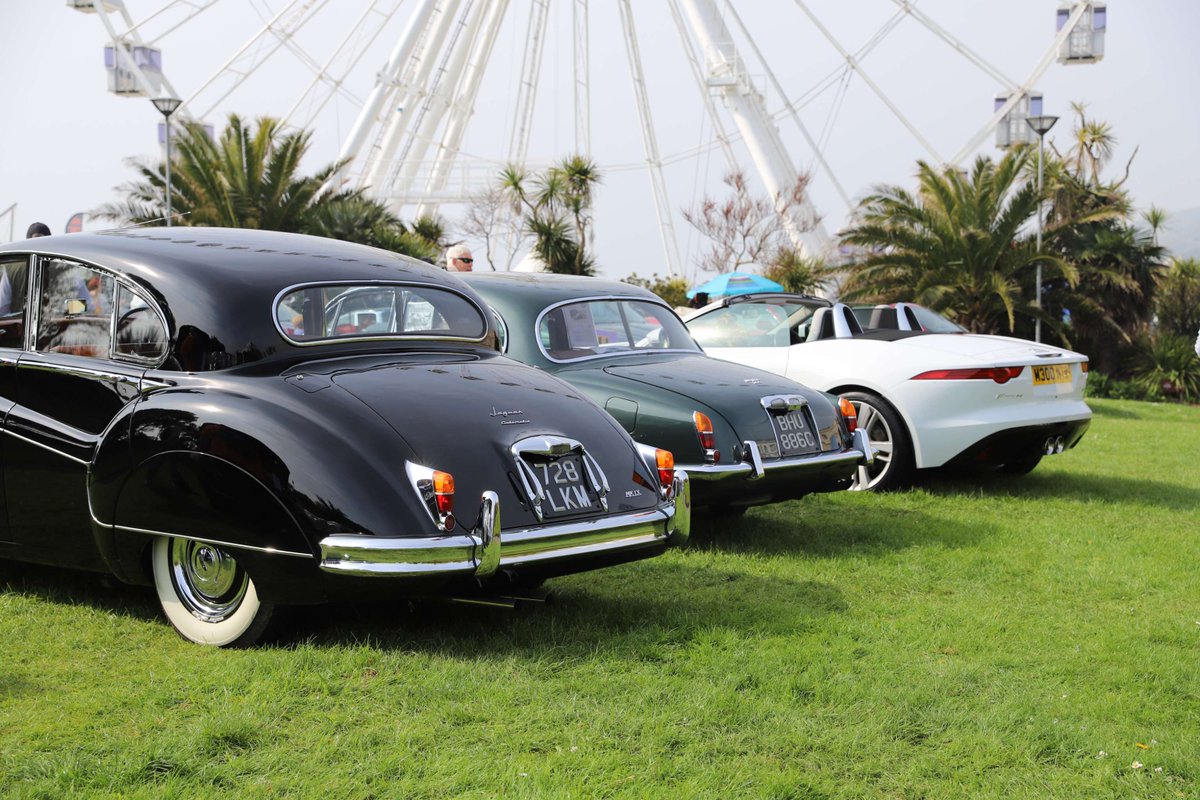 1 week until Magnificent Motors 🚗 On the Western Lawns from 10am - 5pm on 4 & 5 May, this free family event showcases a unique selection of vintage, military & commercial vehicles alongside funfair attractions. Plan your visit: tinyurl.com/ycxr372m