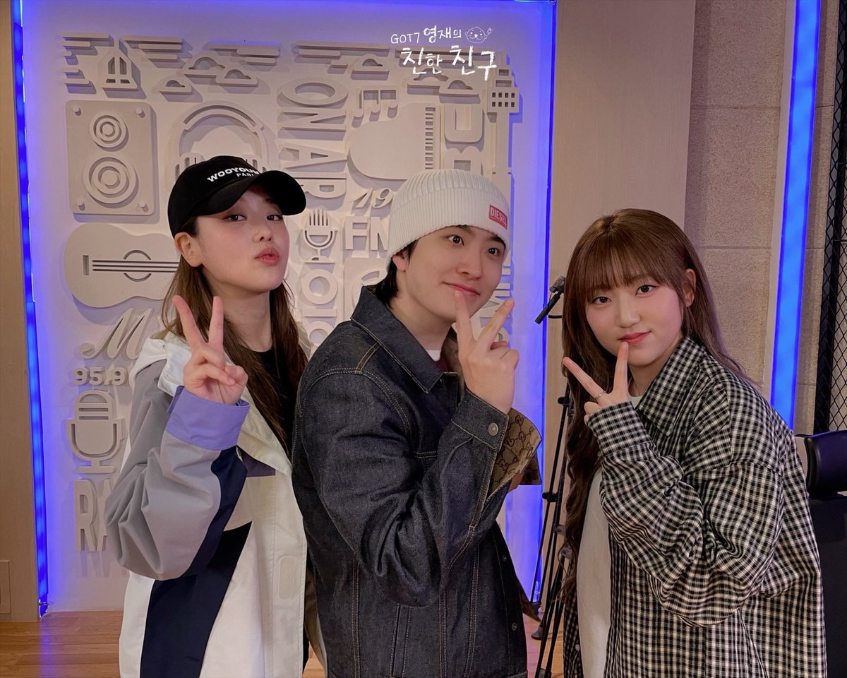 @ChoiArs_YJ @GOT7 @YOUNGJAExArs @mbcbf_ever GOT7 영재의 친한친구> D+761
친친 아.친.소 (Introducing Idol Friend) with Youngjae and Guest Kisum & Kyoungseo

#YOUNGJAE #영재 #GOT7 #갓세븐
@ChoiArs_YJ @GOT7