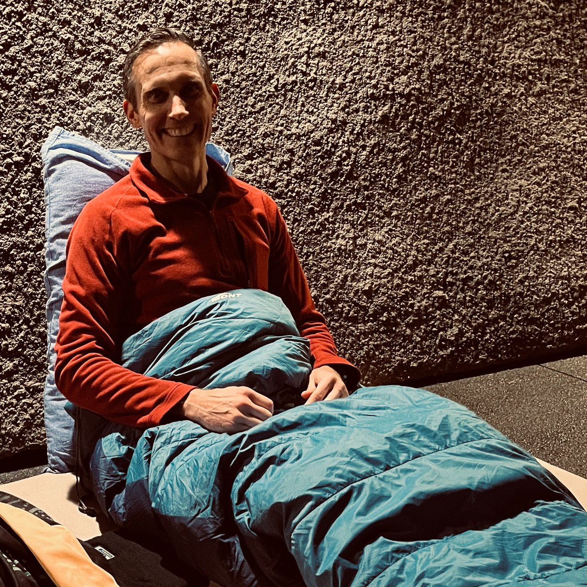 In 1922, my grandfather Roly Stebbins was born in a tent. A century on, too many still sleep rough. In addition to what we're doing as a govt, I’m sleeping out to raise money for @VinniesAust homelessness services. If you can afford it, please donate: ceosleepout.org.au/fundraisers/an…