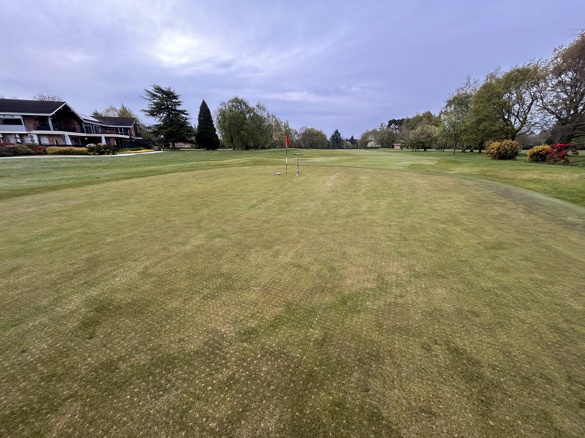 Team smashed it this week after celebrating  Dans life on Monday we took to greens renovations week with both horns👏😁⛳️<a href="/CoptHeathGC/">Copt Heath Golf Club</a>  double verticut, cored ,picked up, blown, sanded, brushed in and fertilised ! aswell as the whole course cut and presented . Awesome job lads👏