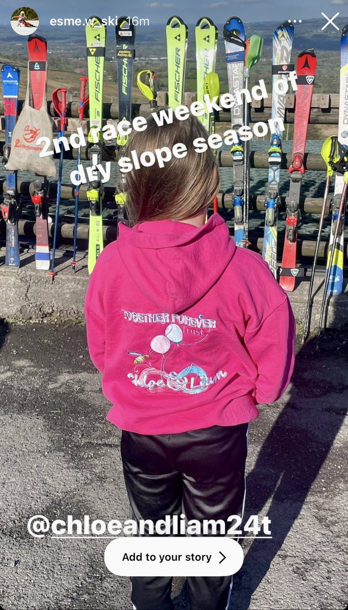 Thank you to our Young ambassador Esme Whitehead for promoting the Chloe & Liam Together Forever Trust by wearing her hoodie at her competition 🩷🩵⛷️