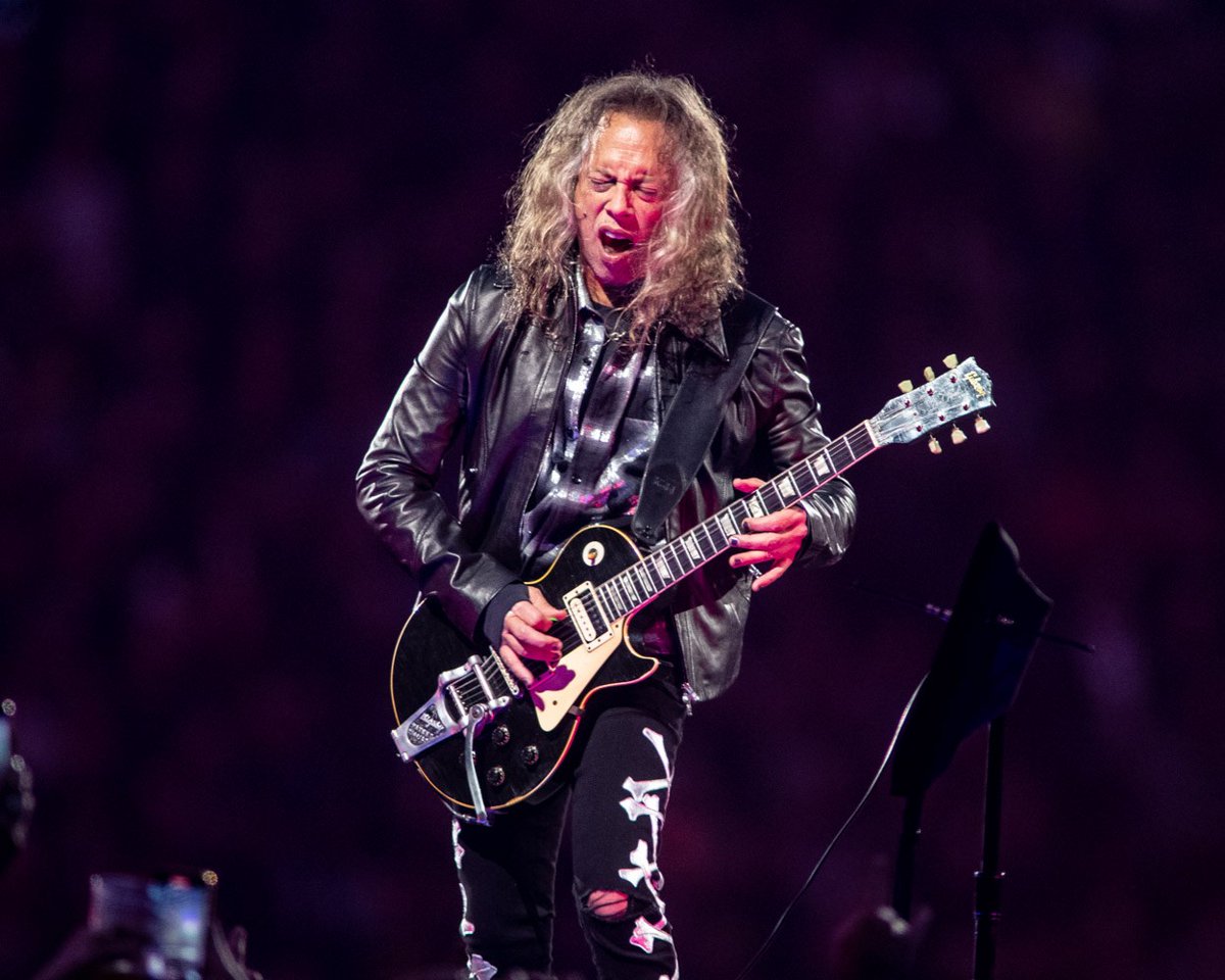 De tijd vliegt, want inmiddels is het alweer een jaar geleden dat #Metallica het podium in de ArenA betrad! Was jij er bij tijdens de M72 World Tour? 🤘 #throwback #johancruijffarena