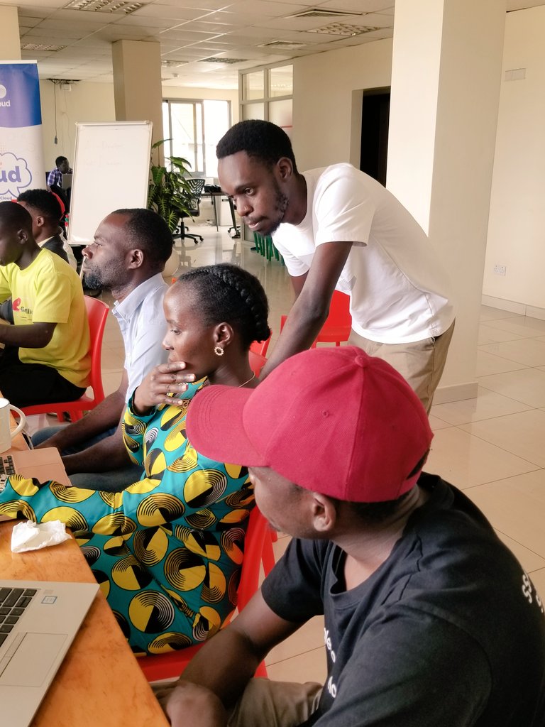 Innovation knows no bounds. And with @Africastalking APIs, Products and Services, they can revolutionize your projects or applications. Mark, a Software Engineer at @Africastalking at #AgricTech Hackathon hosted by @ATCommunityKla with @CraneCloud_io #BuildWithAT #WeLoveNerds