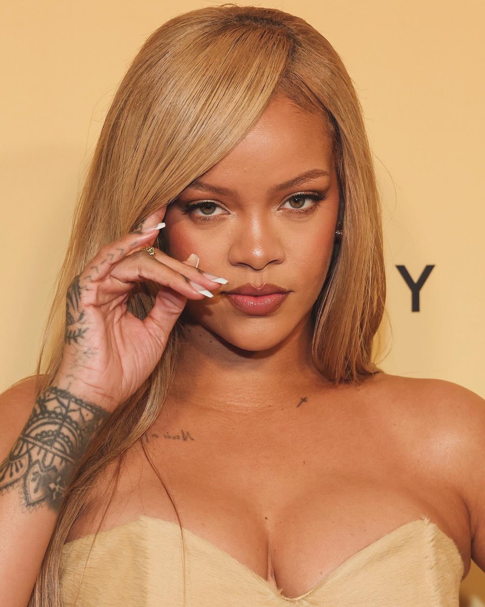 guxfenty's tweet image. HER