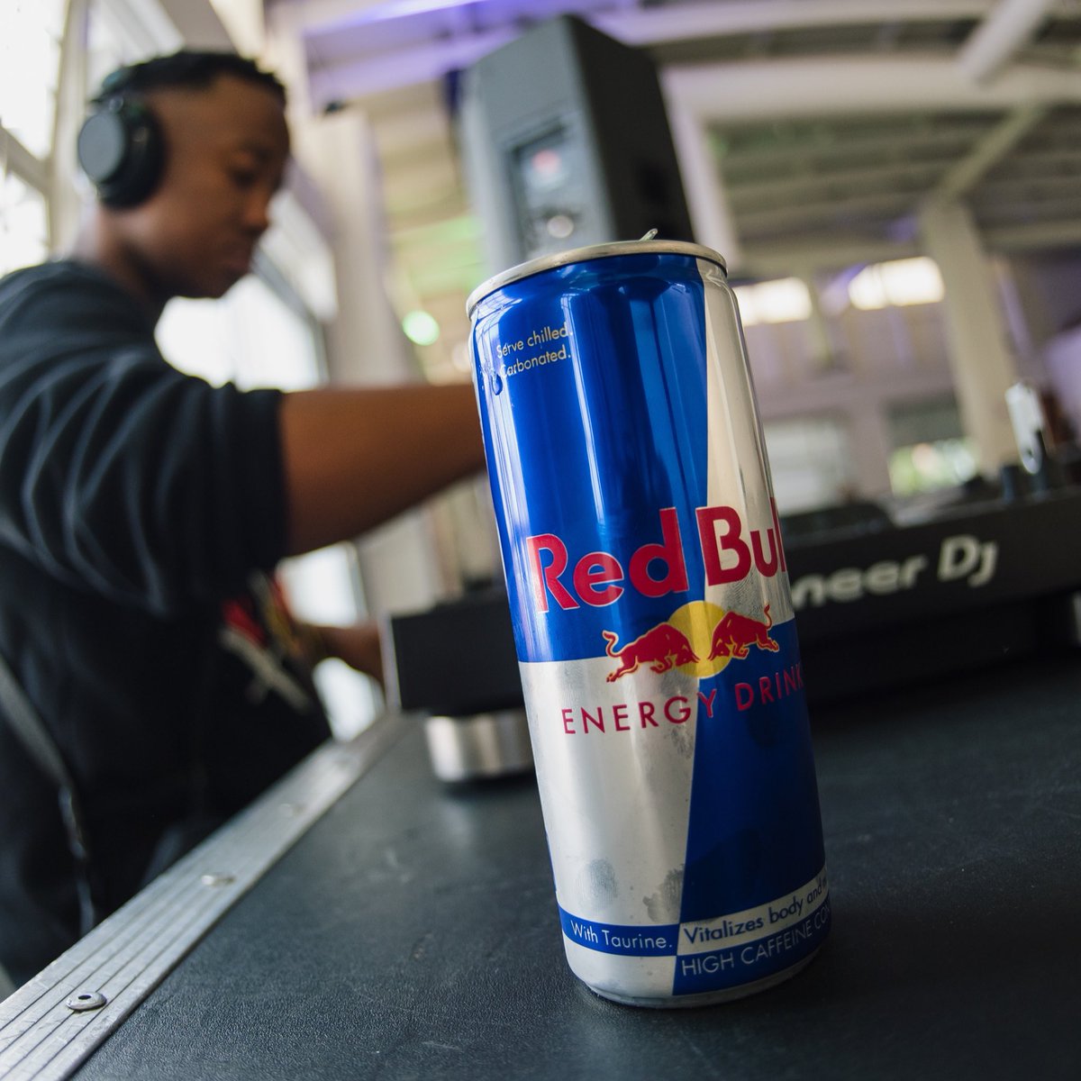enterlangg's tweet photo. It's Day 2 of #ENTERLAN x #PredatorUnleashed and we are just getting started! Grab a cold Red Bull and let's get gaming π β¨ #SeeYouLAN https://t.co/pGmoXXZYyi