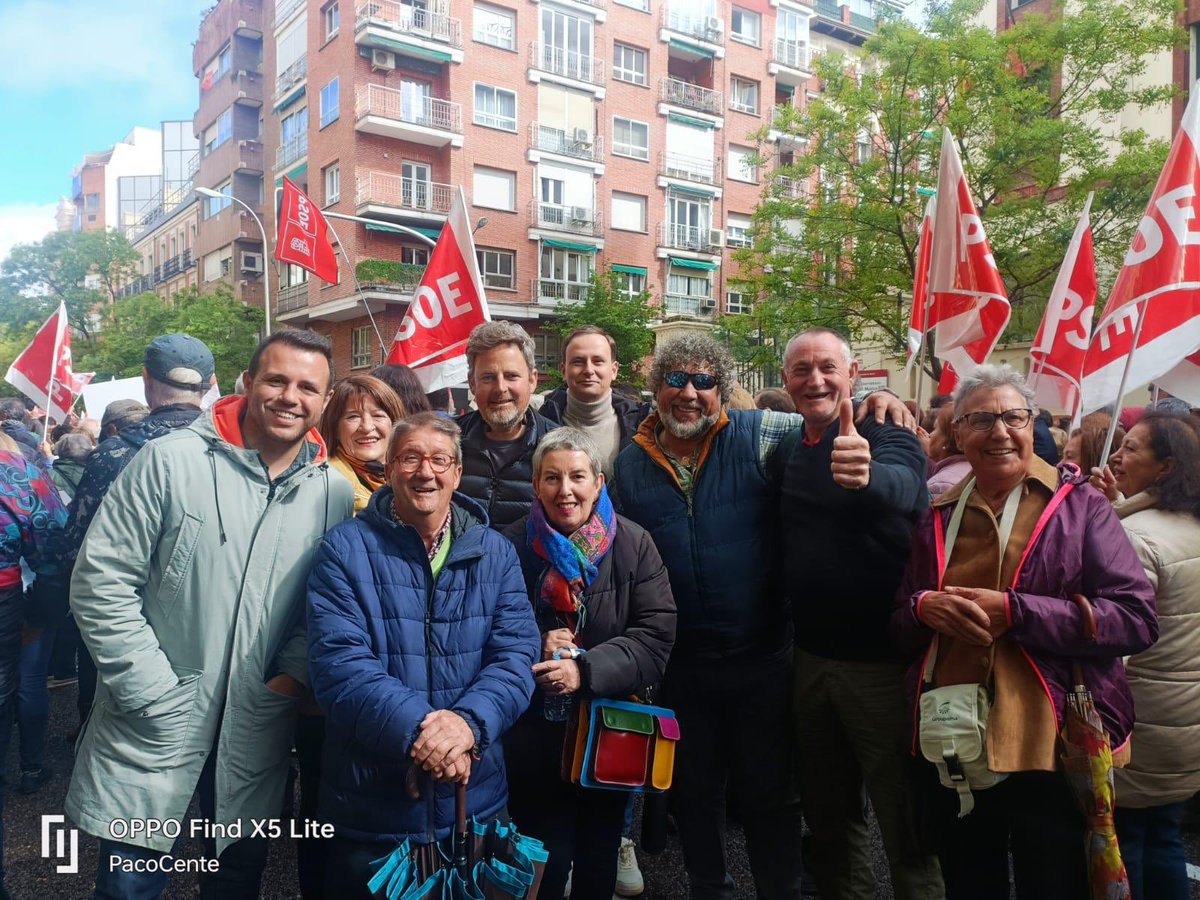 MERECE LA PENA ❤️ Comité Federal 🌹 @PSOE @psoeex @PSOEC @sanchezcastejon