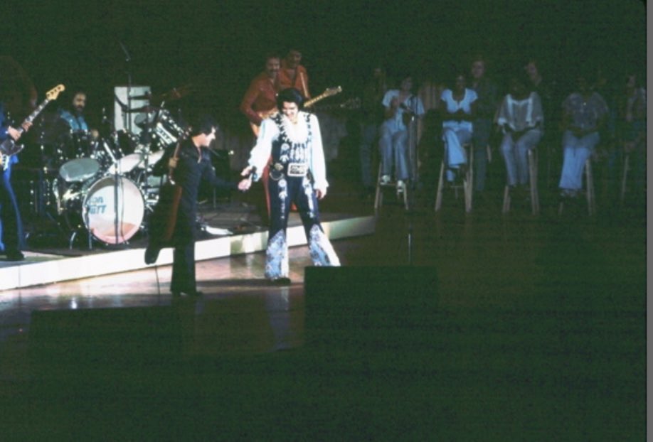 April 27th 1976 - Spokane, WA
#Elvis 🎶 #ElvisHistory 🗓