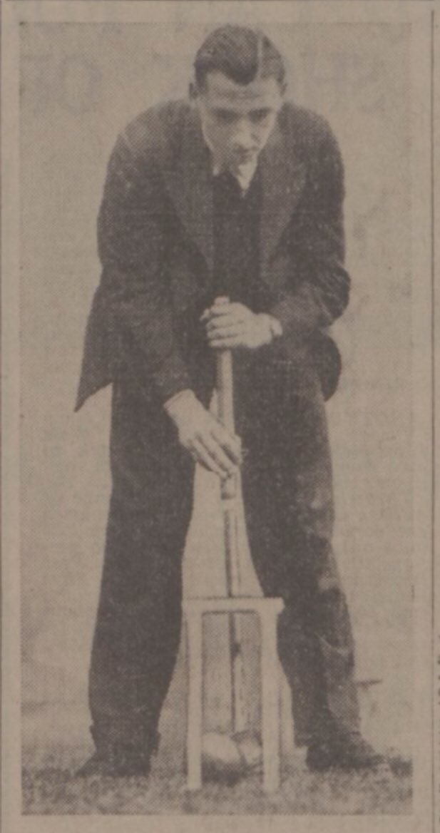 In Everton’s title-winning 1938/39 season, the Toffees lost to the Bees in London but won 2-1 at Goodison. Tommy Lawton, seen here trying a spot of croquet, scored twice. For more info, read Broken Dreams: Everton, The War and Goodison’s Lost Generation. mountvernonpublishing.com/catalogue/brok…