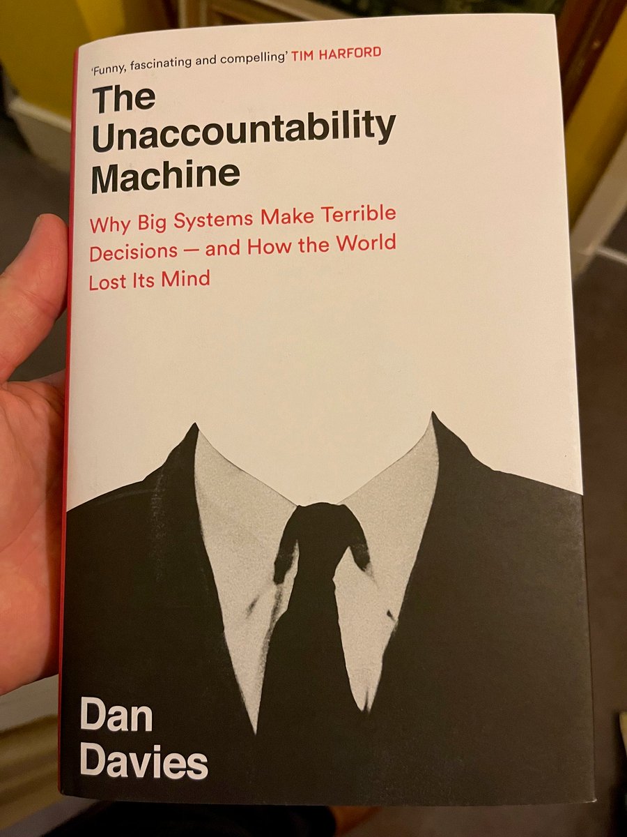 “Any system which is set up to maximise a single objective has the potential to go bonkers.” This is the big theme of @dsquareddigest's book The Unaccountability Machine. It’s an excellent read. I highly recommend it.