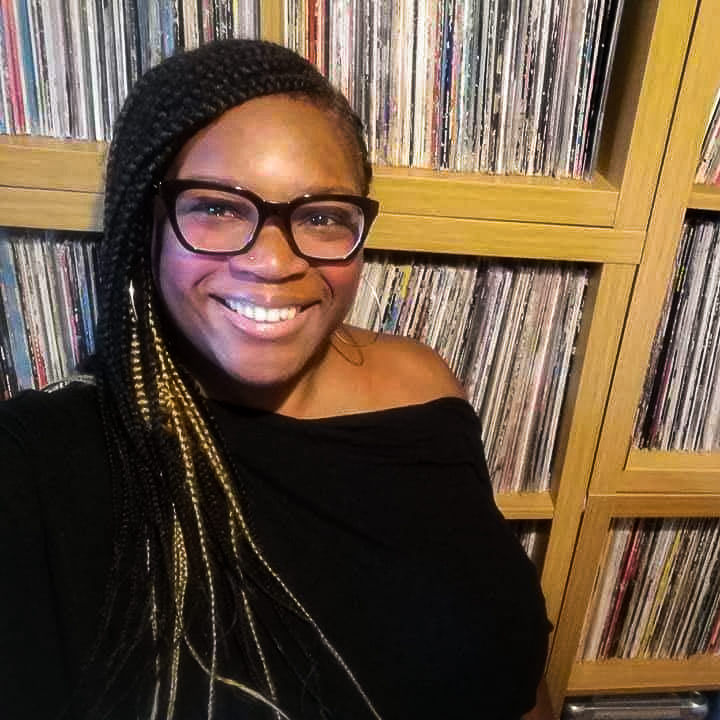 10am, 27 April | Lorraine King: @lorrainemking's dug the crates for a classic selection of #raregrooves for those in the know. #vinylonly. LIVE 10am to 1pm. 📻LOCK-IN on colourful.com and DAB 📲Tell Siri/Google/Alexa 'Play Colourful Radio' bit.ly/3T7MKv4