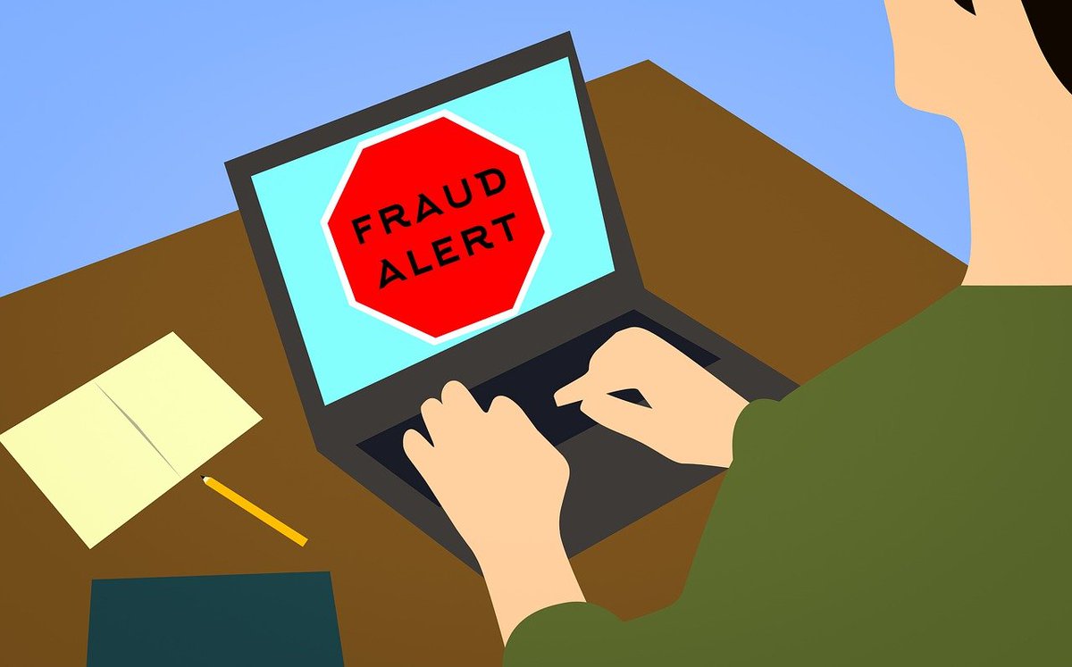 Spotting a scam: Watch out for red flags like urgent requests for personal info, unrealistic offers, and unknown sender emails. Stay informed and stay safe online! Call 1930 to report such online scams #ScamAlert #StayInformed #Onlinesafety @Consumers_Int @Cyberdost