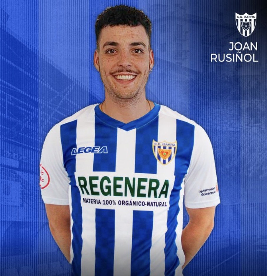 🎂 2️⃣4️⃣ Joan Rusiñol #Rusi 
@JRusii5 compleix 24 anys el migcampista lleidatà format al Club Atlètic Segre, que s’ha mogut entre el futbol aragonès, català, navarrès i basc jugant al CD Binéfar, FC Vilafranca, Lleida Esportiu, AD San Juan-Donibane KE i actualment al CD Izarra.