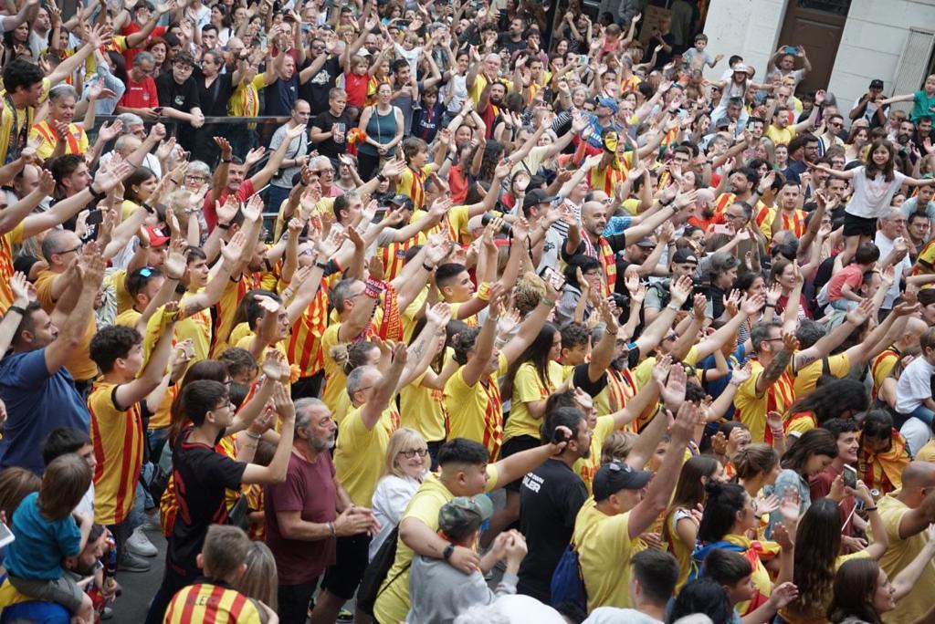 🔥 Diumenge, 28 d'abril: Acció total a la Segona RFEF! 💥 No et perdis el duel del @uesantandreu contra el València Mestalla ⚽💪