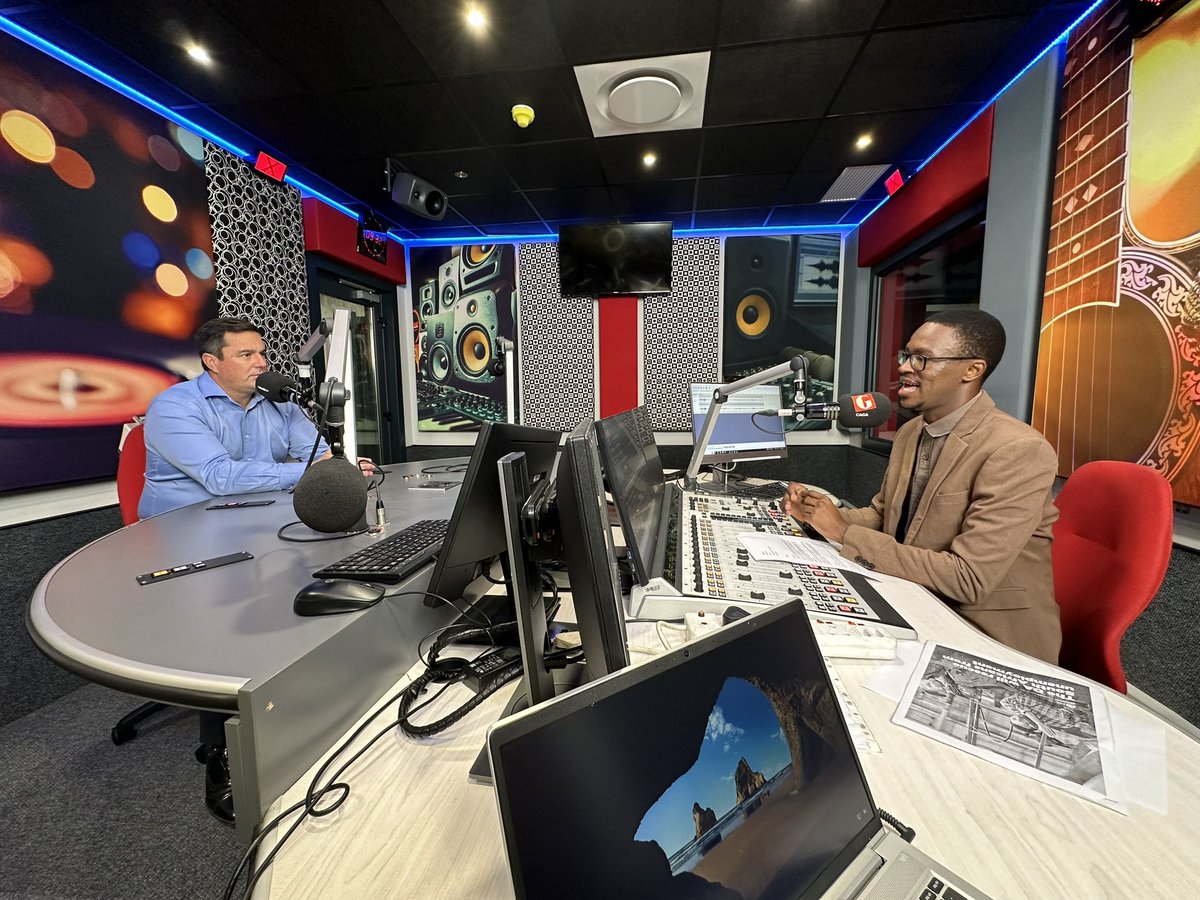 Good morning South Africa and happy Freedom Day. 🇿🇦 I’m back in my home province of KZN where I just wrapped up morning radio interviews ahead of the Rescue SA Tour. Rescue SA, Vote DA.